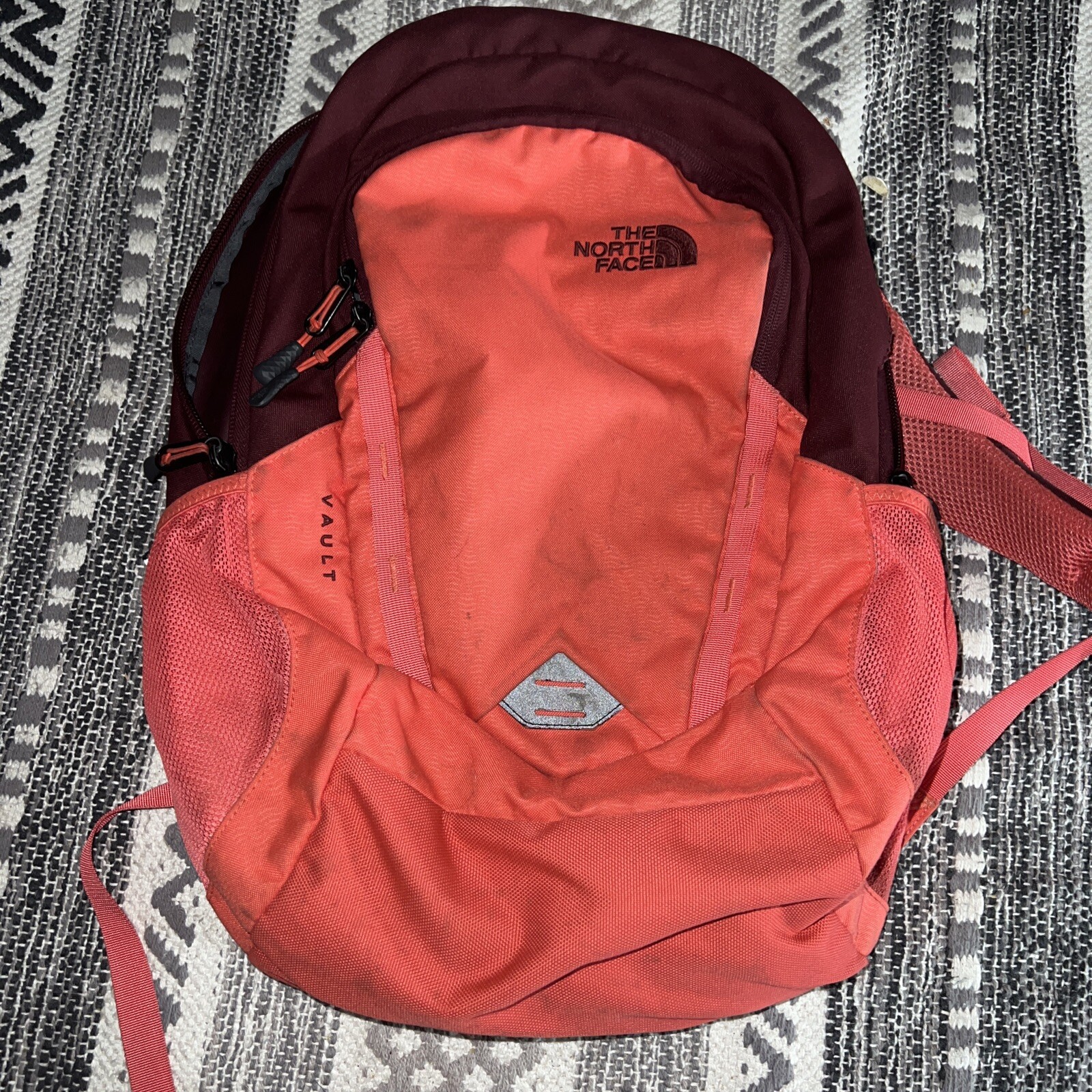The North Face Vault Backpack book bag hiking outdoor… Gem