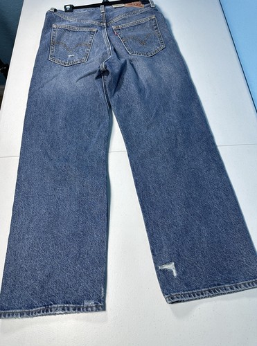 Jeans Levi's Low Pro para mujer (de temporada con brillo) talla 28/27 - Imagen 2 de 17