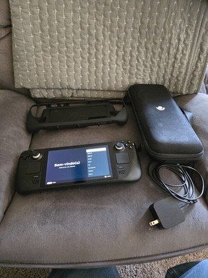 Valve Steam Deck 1 TB + Accessories