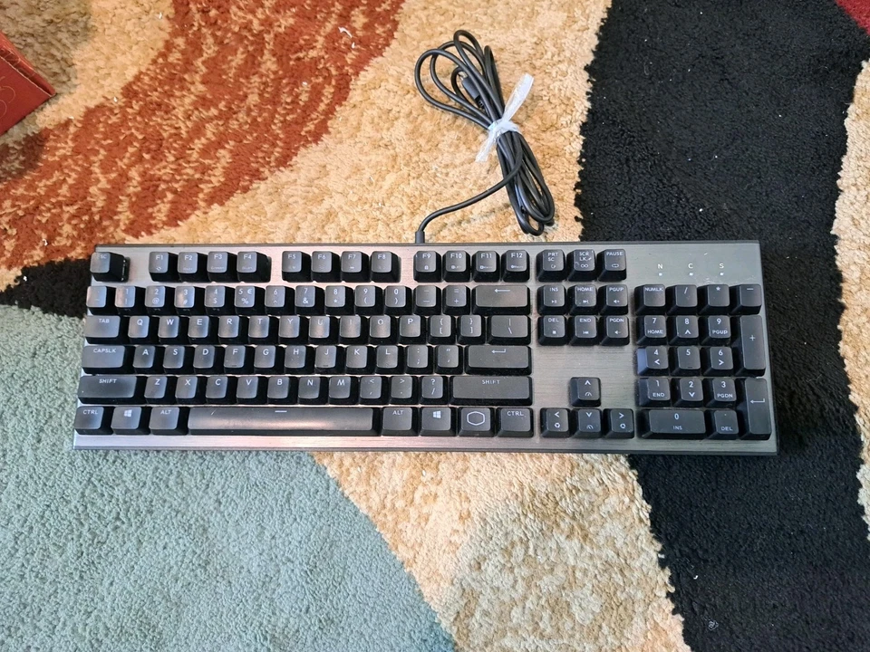 Cooler Master  CK-550 Black Mechanical Gaming Keyboard - Image 3 of 4