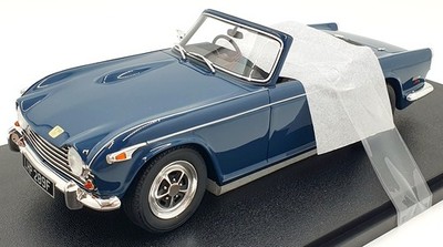 Cult Models Maßstab 1:18 CML069-02 - Triumph TR5 p.i - blau