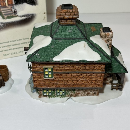 Dept 56 New England Village Revere Silver Works 2er Set 56632 Box - Bild 11 von 17