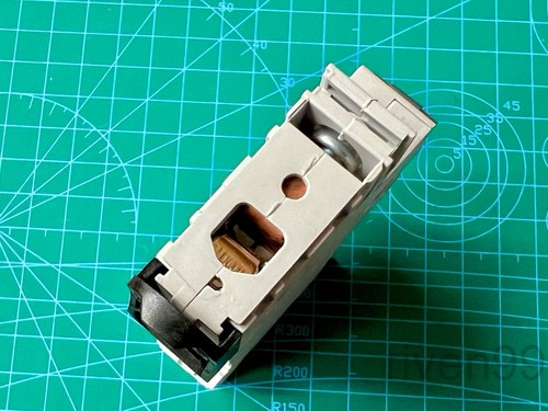 Phoenix Contact Thermomagnetic Circuit Breaker, 3A AC/DC, DIN Rail Mount - Picture 5 of 7