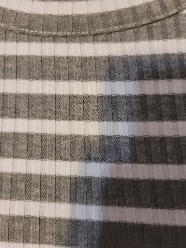 American Rag Size Large Top Womens Gray And White Striped Round Neck - Image 3 of 4
