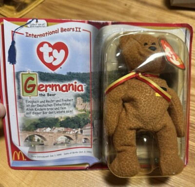 TY GERMANIA The Bear Beanie Baby International Bears II McDonald's Retired RARE