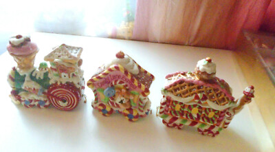 Vtg Fitz & Floid Christmas Village House Gingerbread Cookie Candy Country Train 