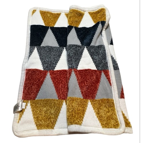 Pottery Barn Kids Triangles Chenille Babydecke Mehrfarbig - Bild 4 von 20