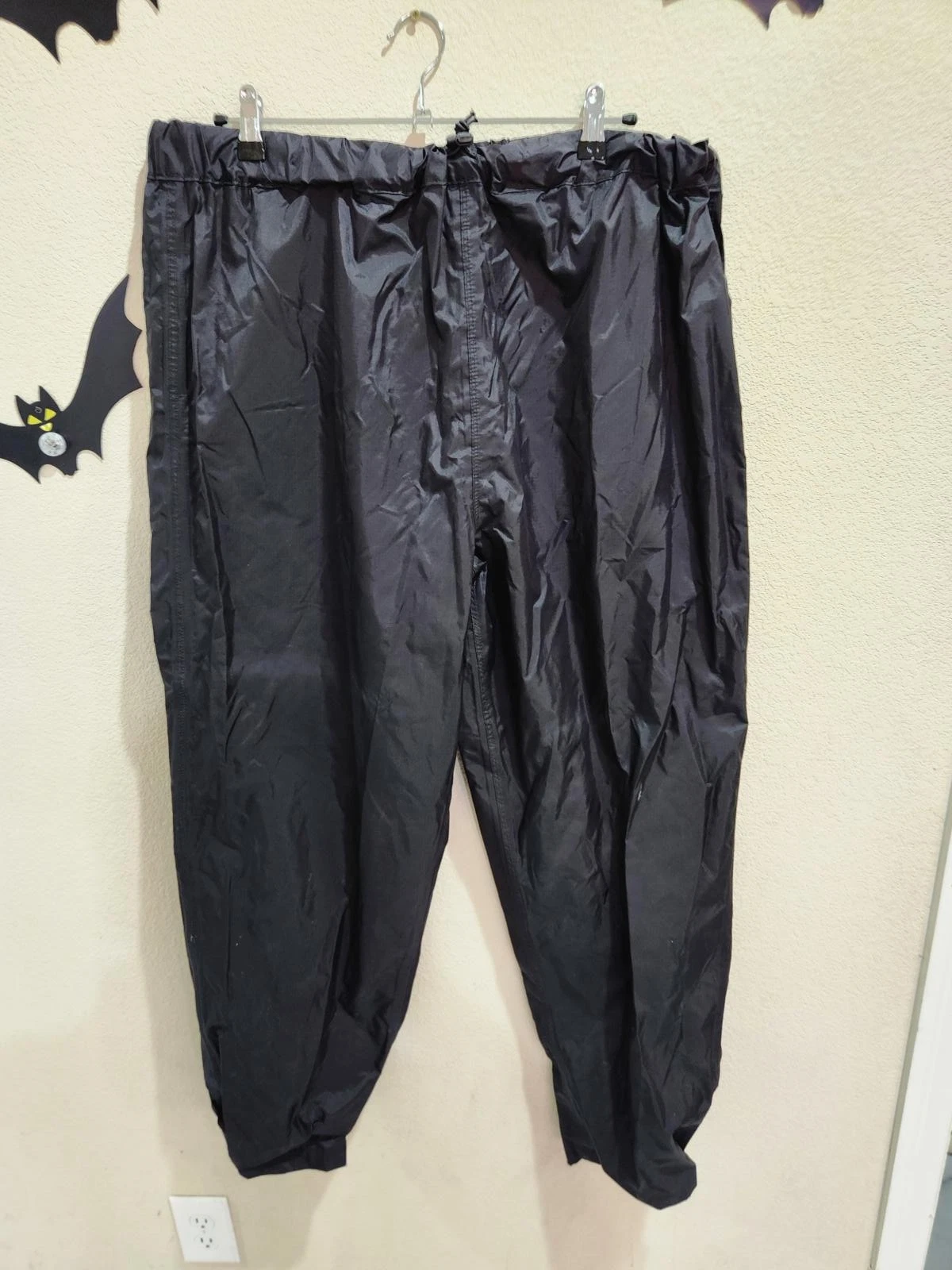 RedHead Waterproof Size L Black Weight Elastic Waist waterproof windbreaker