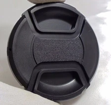 Generic brand 62mm lens front cap (snap on type) 