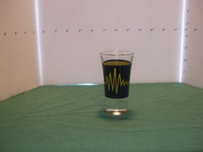 sound wave shot glass/shooter                          B5