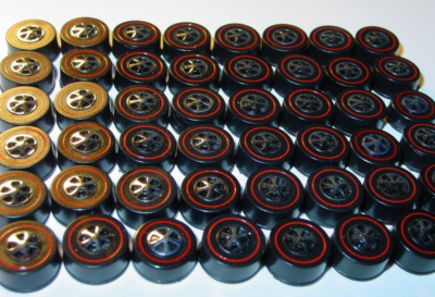 Hot Wheels Repro Large Bearing Redline Wheels $2.40 Per Set Of 4 FREE Items $20 - Foto 3