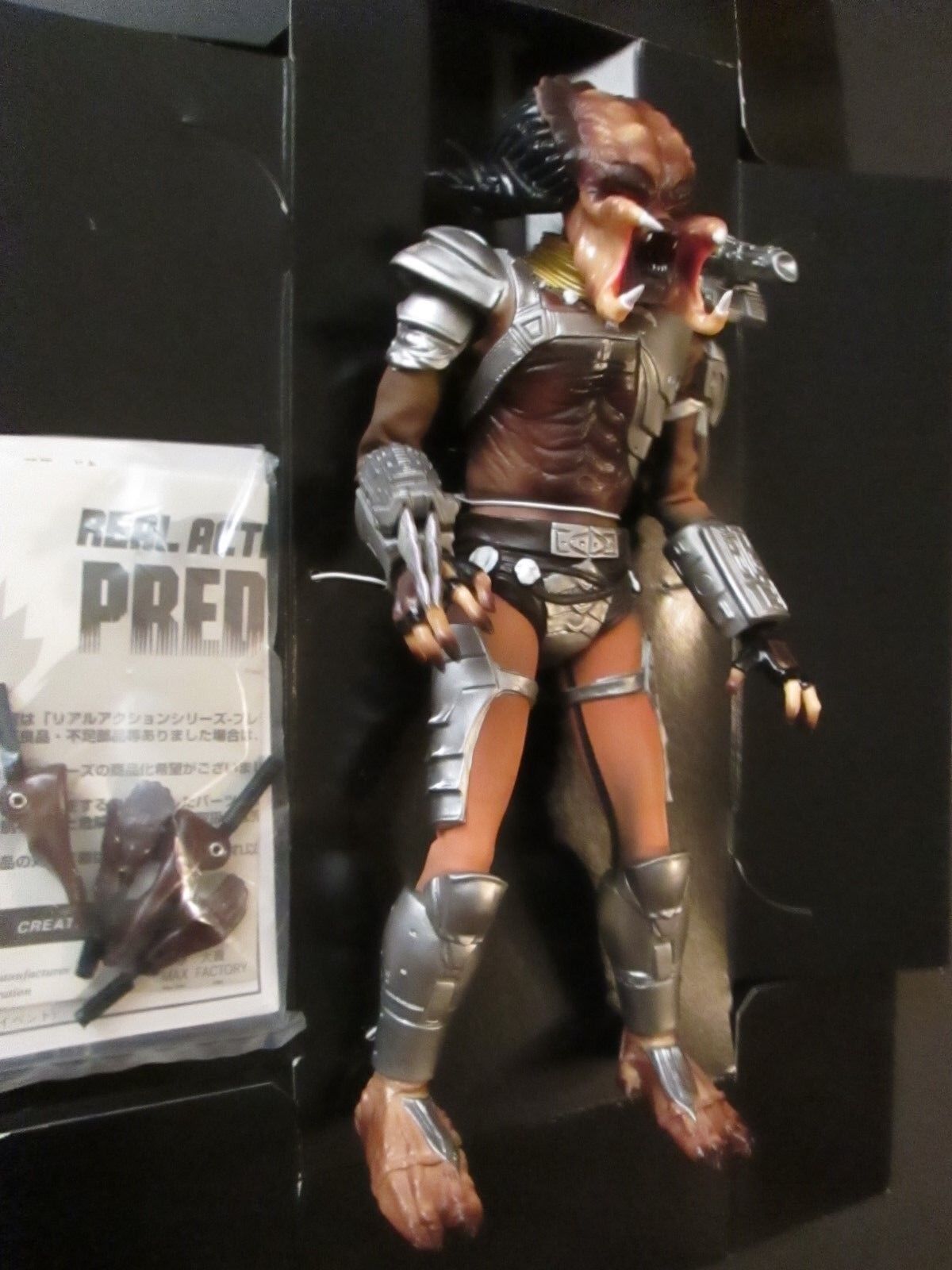 Medicom Real Action Heroes Predator 12" action figure 1996 MIB