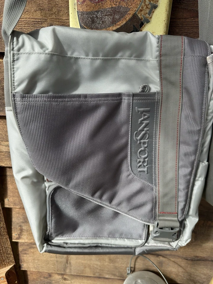 Bolso Mensajero para Portátil JANSPORT Gris Foto 4 de 4