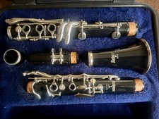  Selmer Bb Clarinet CL1400, Made in USA in excellent condition, w/ original case