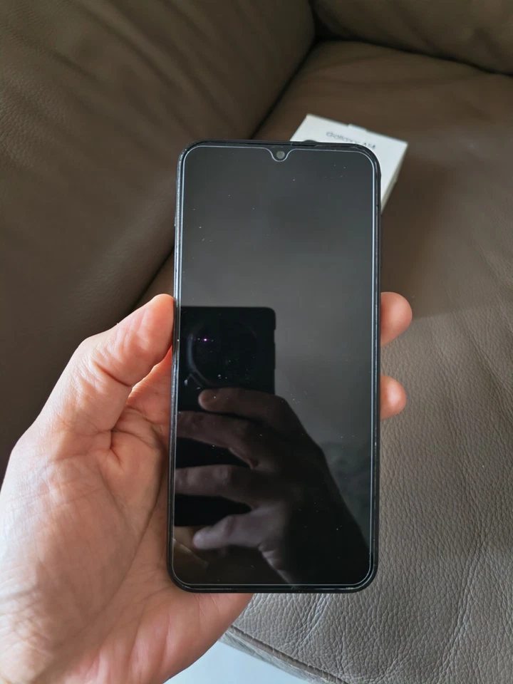 Samsung Galaxy A14 · 128GB, foto 3 di 5