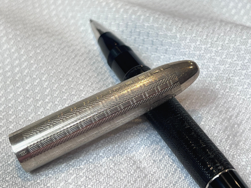 Omas Italy S2001 Rolling Ball Point Pen Guilloché Barrel W/ Sterling Silver Cap - 第 10/17 張圖片