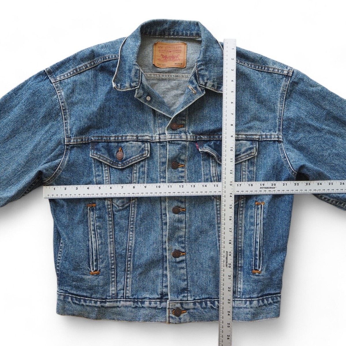 Levi Strauss Vintage 90s Denim Trucker Jacket Medium Wash Levi Strauss Vintage 90s Denim Trucker Jacket Medium Wash