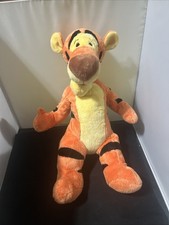 Authentic Disney Store Tigger Plush 19in Doll Plush Stuffed Winnie the Pooh JZ21
