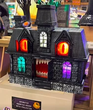 Cracker Barrel Animated Haunted House with Projection Lights & Sound NIB 2025