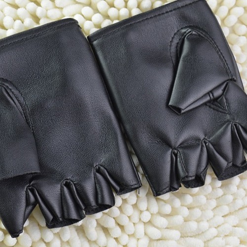 Pair of Men Punk Style Gloves Half-finger Gloves for Performance (Black) - Picture 7 of 11