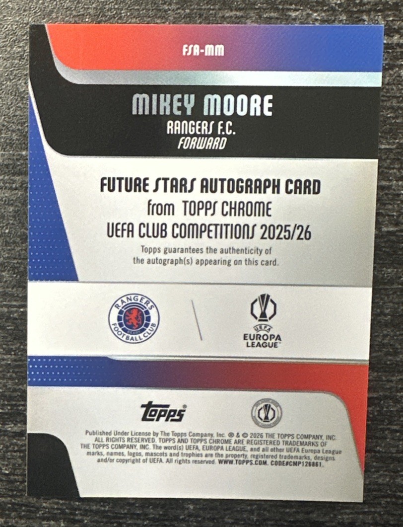 MIKEY MOORE - 2025-26 Topps Chrome UCC BLACK LAVA REFRACTOR AUTO 4/10 SSP view 2