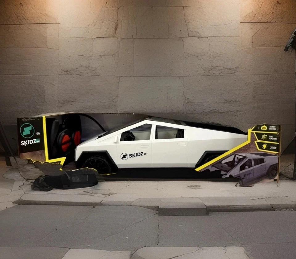 Brinquedo de carro Cybertruck Skidz escalador - Novo em folha! - Imagem 2 de 4