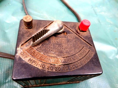 lionel multivolt toy transformer