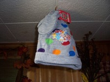 COCOMELON 18 MONTH BEANIE AND GLOVE SET GRAY WITH POM COLORFUL MITTEN NEW