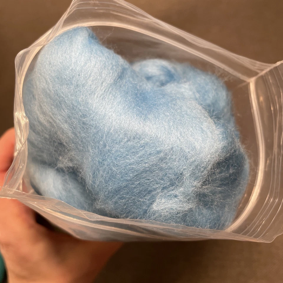 Blue MIX Wool Merino Top Roving Fiber Solids Spin/ Felting 5 x 4oz Ea + 2.3 oz - Image 3 of 4