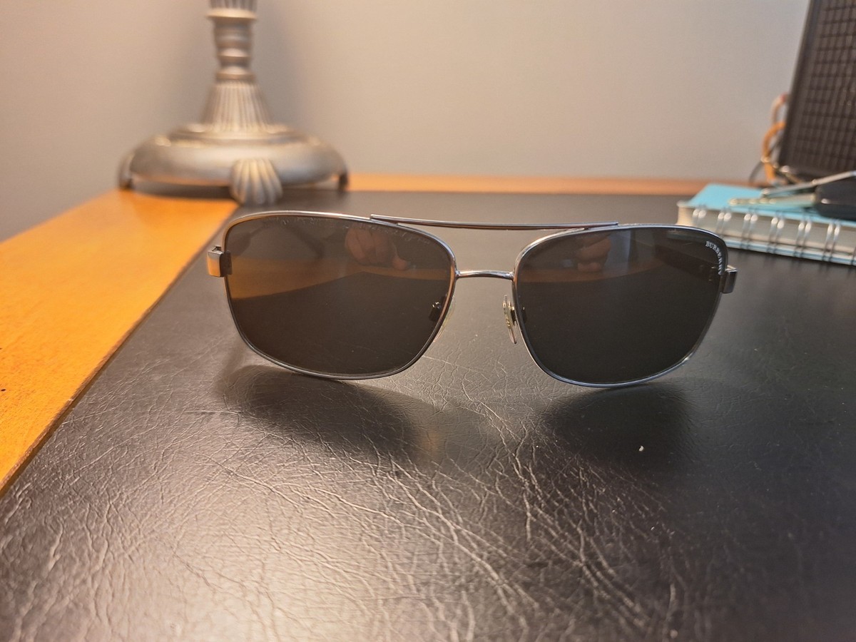 Burberry B3074 1003/87 Sunglasses Black 60mm w/ Case - Like 