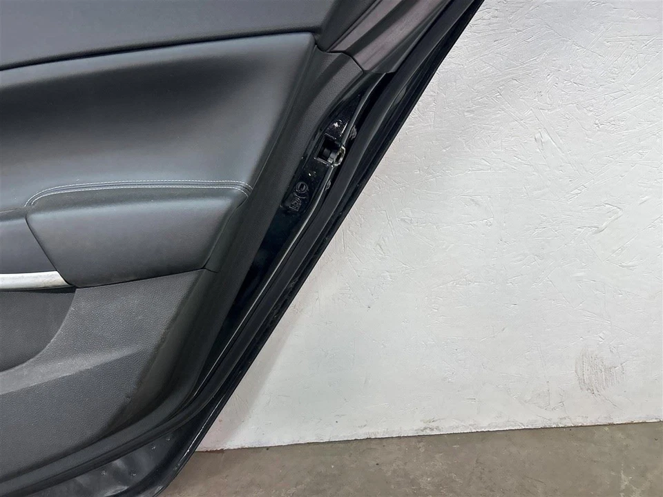 2011-2017 Buick Regal Passenger Rear Side Door PC-GB8 Black OEM - Изображение 3 из 4