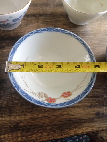 Japan/China gemischte Blumen Reis oder Suppenschüsseln 5er Set gemischtes Set - Bild 6 von 12