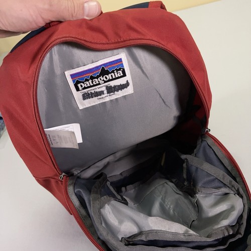Patagonia Refugio 15L Zaino Bambini - Zaino Rosso Zaino Scuola Campeggio - Foto 6 di 6