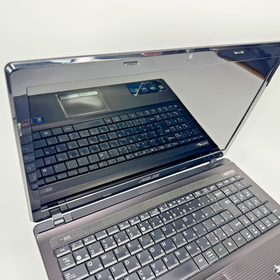 ASUS K53U 15.6 Laptop AMD 1.65GHz 2GB Memory 500GB HDD Windows 7