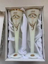 A Pair of 2 Flut Glasses with Jesus on Cross.