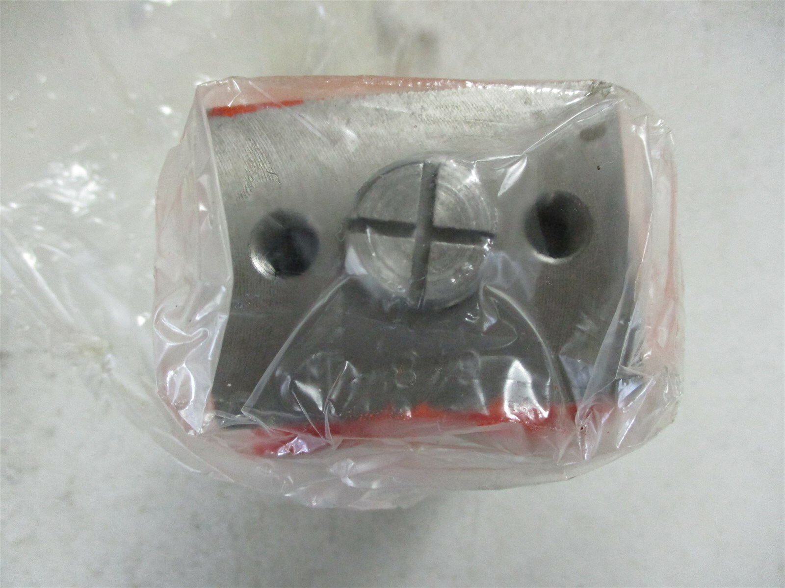 3697924700 GENUINE OEM KUBOTA RELIEF VALVE M8950CAB M8950DTS FREE