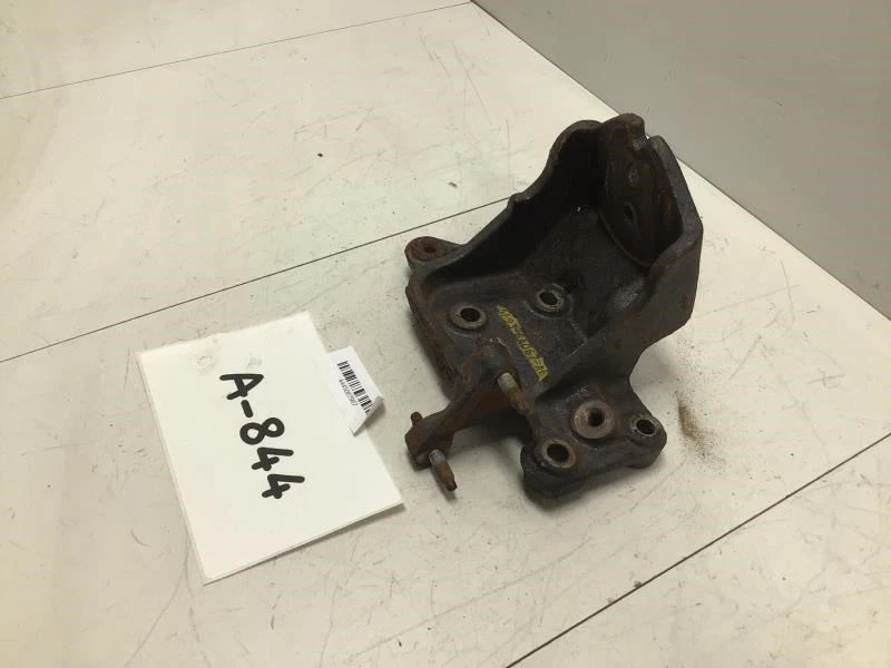 2005 FORD FREESTYLE 3.0L ДВИГАТЕЛЯ ДВИГАТЕЛЯ ПРАВОЙ ПАССАЖИРСКОЙ СТОРОНЕ КРЕПЛЕНИЕ КРОНШТЕЙН OEM + - Изображение 2 из 4