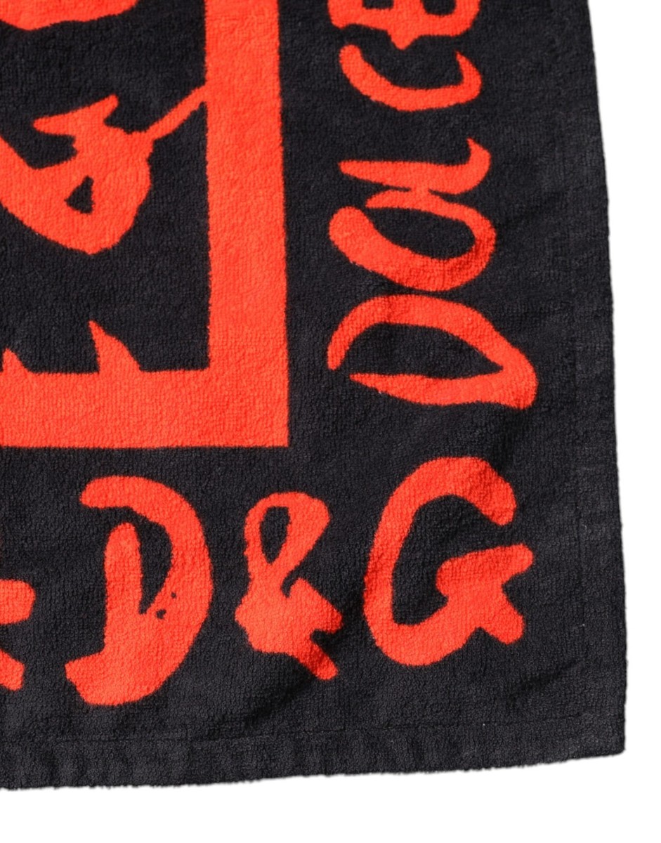 【送料&関税込】Dolce & Gabbana Garofani Beach Towel Dolce & Gabbana Garofani Beach Towel In Pink | ModeSens