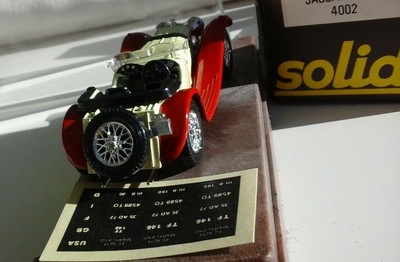 Voiture Miniature Solido N°4002 - Jaguar SS100 L'âge D'or, échelle 1:43, Couleur Dorée