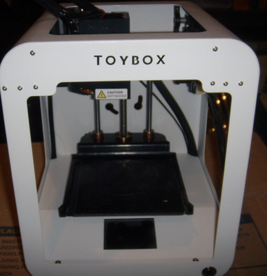 TOYBOX 3D PRINTER  FREE SHIPPING  USED READ BELOW