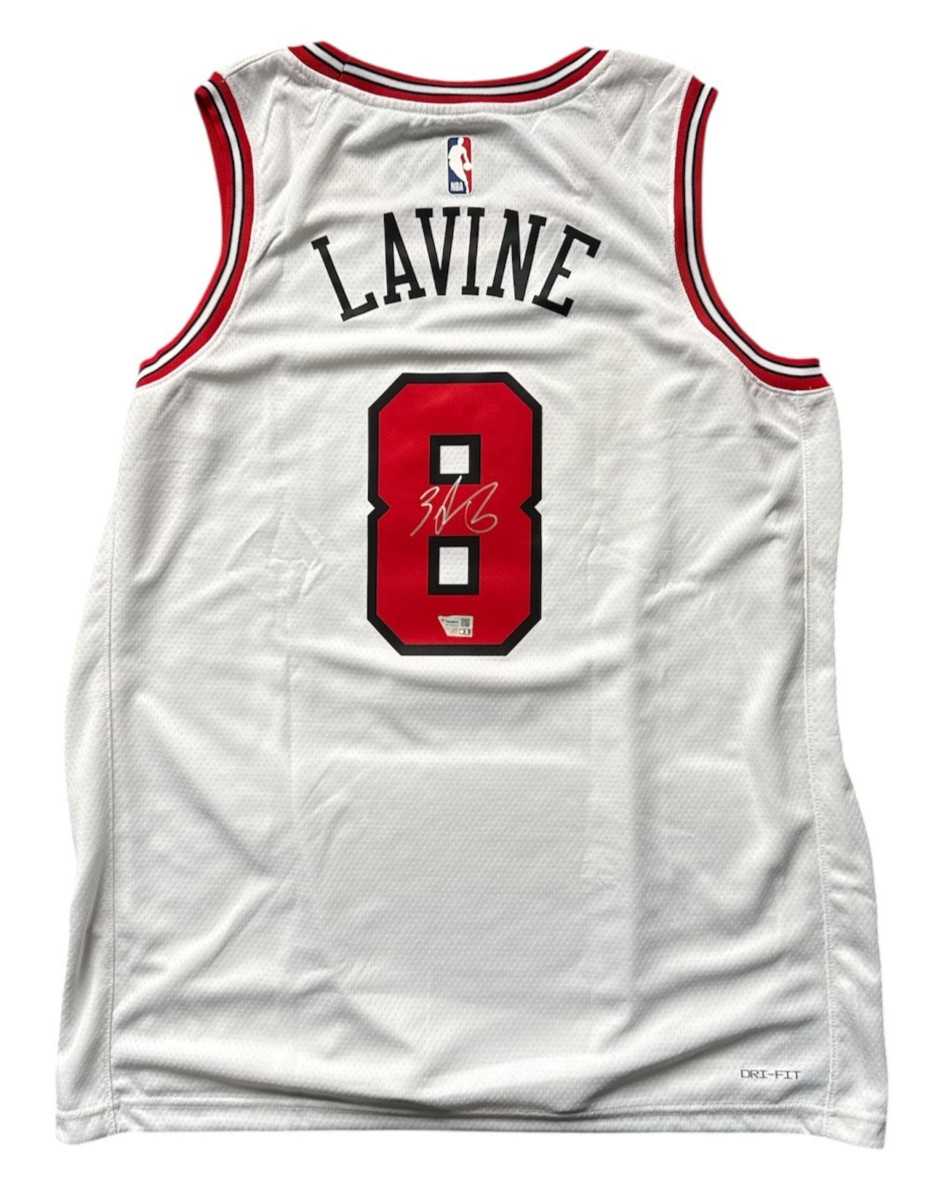 New NWT Zach Lavine Fanatics Under Wraps Signed Bulls #8 Nike Swingman Jersey!