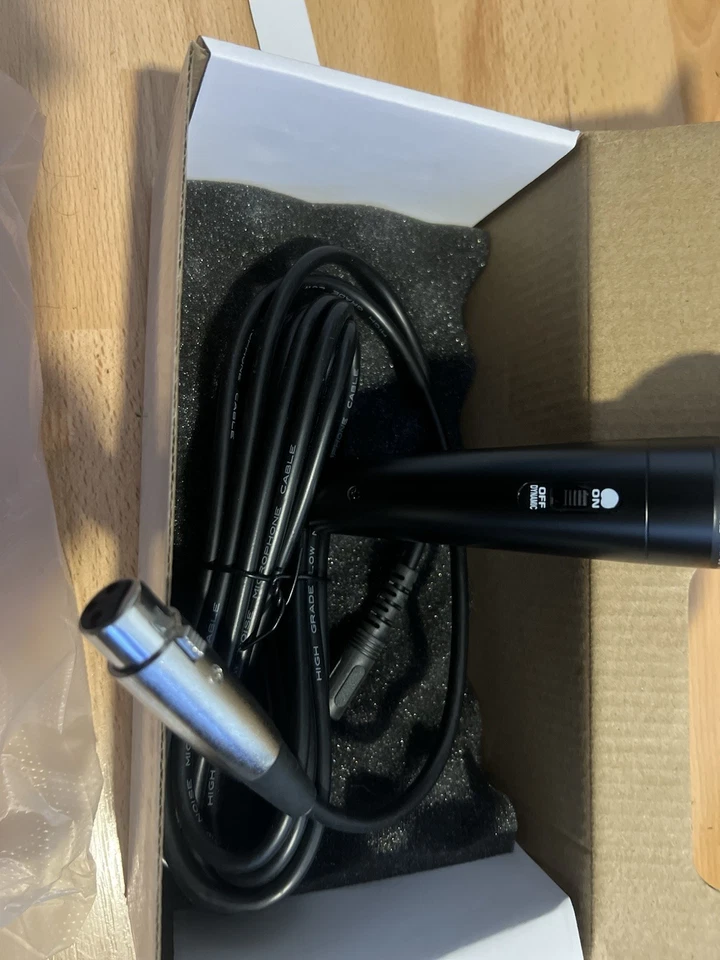 SM58 Dynamisches Gesangsmikrofon, Kabelgebunden, mit Schalter - Bild 2 von 3