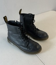 Dr. Martens Junior 1460 Black Leather 8 Eye Lace Up Boots Size 3