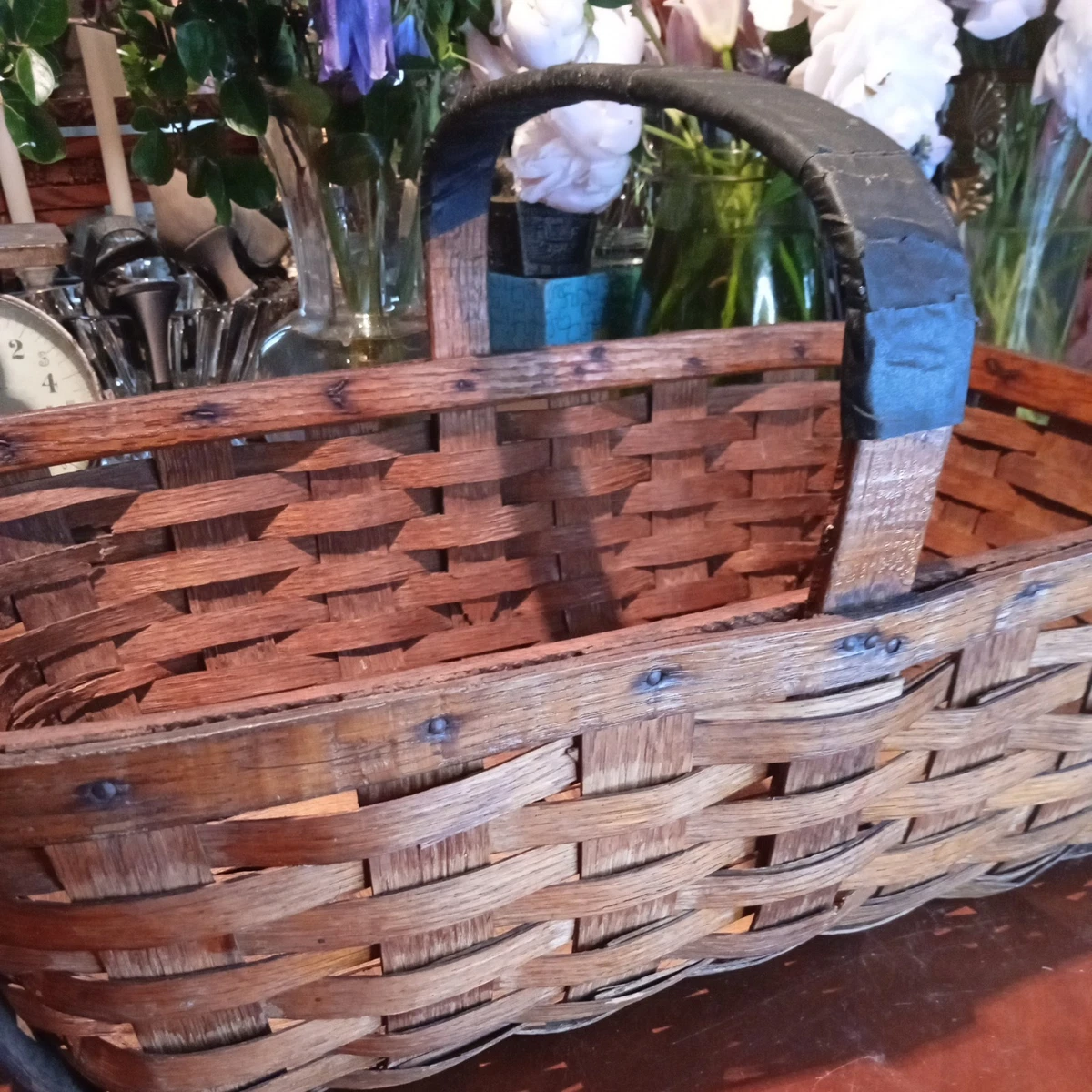 Vintage witte draadmand met vakken - Empire B.V. - Interior & Exterior