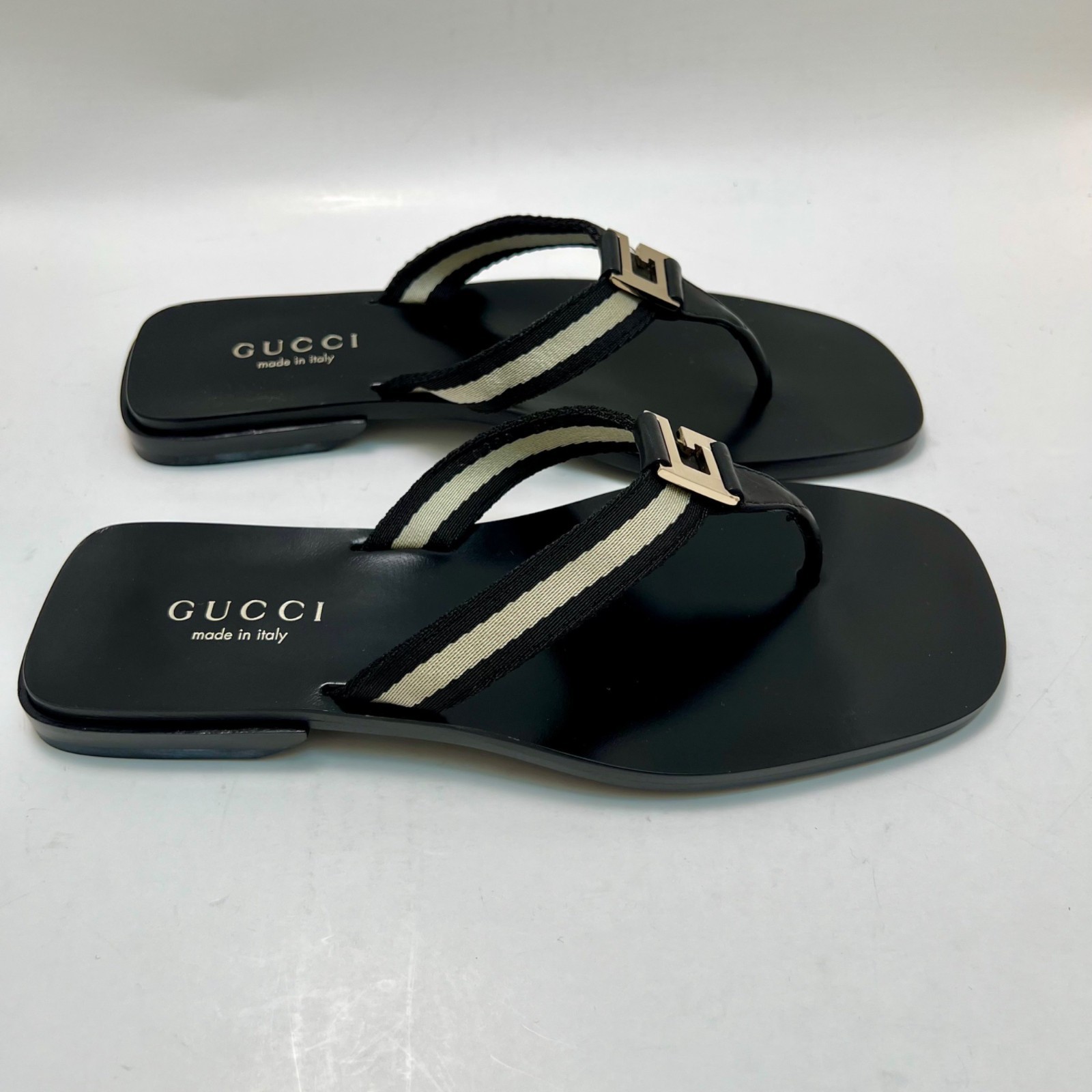 Vintage GUCCI Women's Striped Canvas Sandals With Gold "G" Women's Size 8.5 NEW thumbnail 4