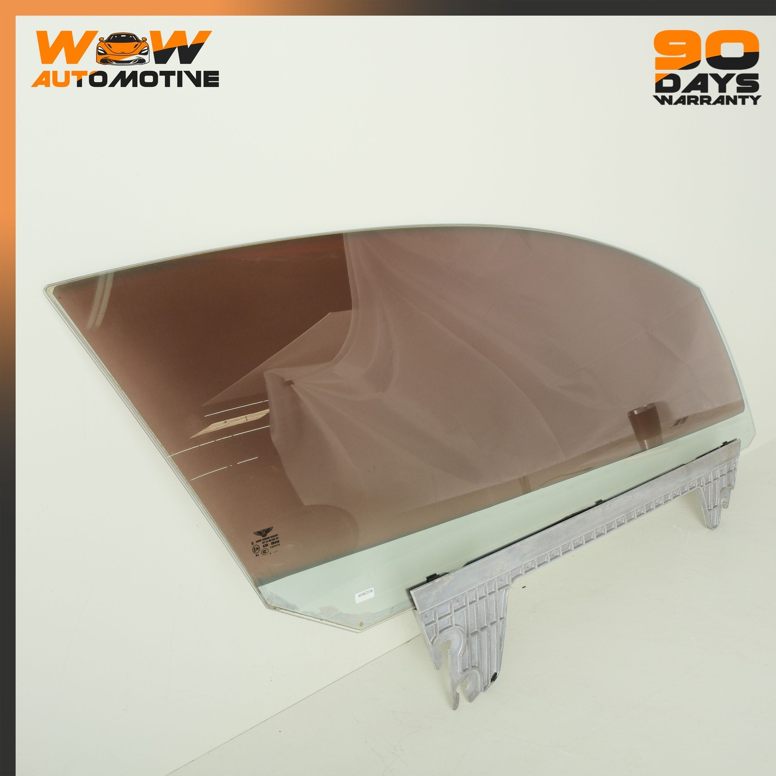 Bentley Continental GT GT3-R 2012-2017 Front Right Door glass P/N 3W8845022D