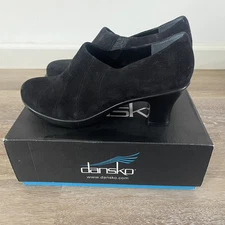 Dansko Bennett Kid Women Sz 40 US 9.5-10 Shoe Black Suede Pump Casual Slip On