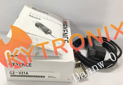 New  KEYENCE CZ-V21A Color Sensor