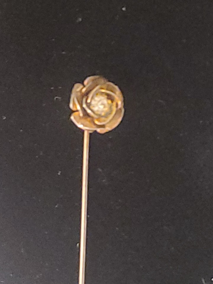 Vintage Stick Pin GOLDTONE ROSE SHAPE WHITE GEM CENTER | eBay