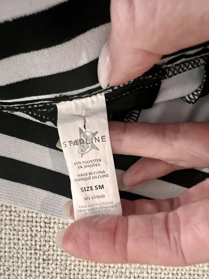 Disfraz de Animadora Adulto, Sexy, Halloween, Blanco y Negro, S/M Foto 3 de 3